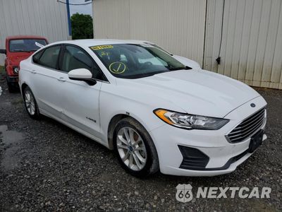 Czwarte zdjęcie samochodu z boku: 2019 FORD FUSION SE VIN:3FA6P0LU4KR124835 - miniatura