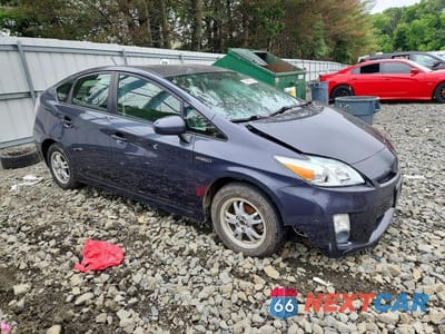 Czwarte zdjęcie samochodu z boku: 2011 TOYOTA PRIUS TWO VIN:JTDKN3DU1B0319337 - miniatura