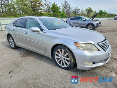 Czwarte zdjęcie samochodu z boku: 2010 LEXUS LS 460 VIN:JTHCL5EF0A5006088 - miniatura