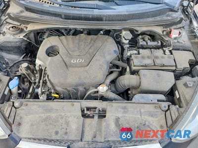 Zdjęcie 11 z 12 samochodu: 2013 HYUNDAI VELOSTER BASE VIN:KMHTC6AD0DU107262 - miniatura