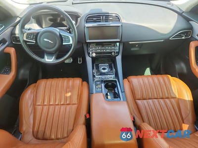 Zdjęcie 8 z 13 samochodu: 2019 JAGUAR F-PACE PORTFOLIO VIN:SADCN2GX4KA397811 - miniatura