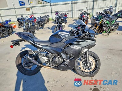 2026 KAWASAKI EX500 ML5EXGG13TDA79537 - główne zdjęcie licytacji z USA - miniatura