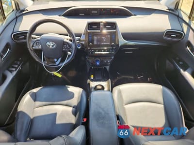 Zdjęcie 8 z 12 samochodu: 2019 TOYOTA PRIUS XLE AWD-E VIN:JTDL9RFU1K3000866 - miniatura