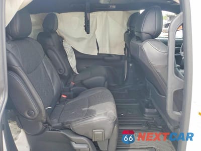 Zdjęcie 11 z 13 samochodu: 2026 TOYOTA SIENNA LIMITED 7-PASSENGER VIN:5TDZSKFC0TS249740 - miniatura