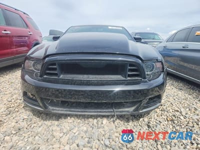 Piąte zdjęcie samochodu w środku: 2013 FORD MUSTANG GT VIN:1ZVBP8CF0D5246913 - miniatura