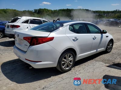 Trzecie zdjęcie samochodu z tyłu: 2013 KIA OPTIMA EX VIN:5XXGN4A78DG107448 - miniatura