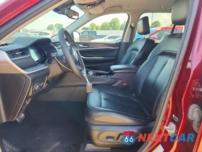 Zdjęcie 7 z 13 samochodu: 2023 JEEP GRAND CHEROKEE LIMITED VIN:1C4RJHBG8PC506911 - miniatura