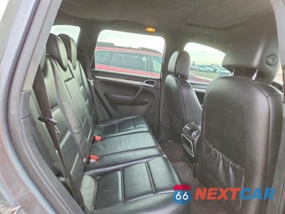 Zdjęcie 11 z 13 samochodu: 2006 PORSCHE CAYENNE TURBO VIN:WP1AC29P26LA90572 - miniatura