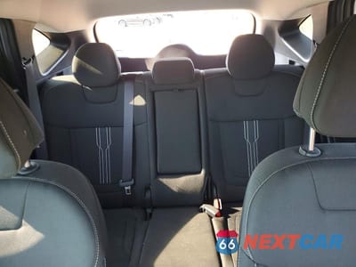 Zdjęcie 10 z 14 samochodu: 2023 HYUNDAI TUCSON SEL VIN:5NMJBCAE4PH218432 - miniatura