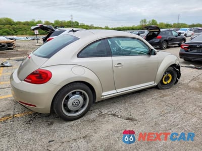 Trzecie zdjęcie samochodu z tyłu: 2012 VOLKSWAGEN BEETLE VIN:3VWJP7ATXCM648770 - miniatura