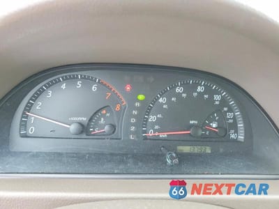 Zdjęcie 9 z 12 samochodu: 2003 TOYOTA CAMRY XLE VIN:JTDBE32KX30170834 - miniatura