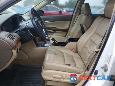 Zdjęcie 7 z 13 samochodu: 2008 HONDA ACCORD EXL VIN:1HGCP36818A058536 - miniatura