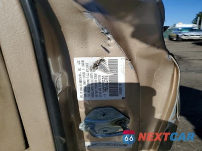 Zdjęcie 12 z 12 samochodu: 2002 HONDA ACCORD EX VIN:1HGCG22592A025636 - miniatura