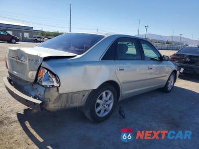Trzecie zdjęcie samochodu z tyłu: 2000 TOYOTA AVALON XLS VIN:4T1BF28BXYU021642 - miniatura