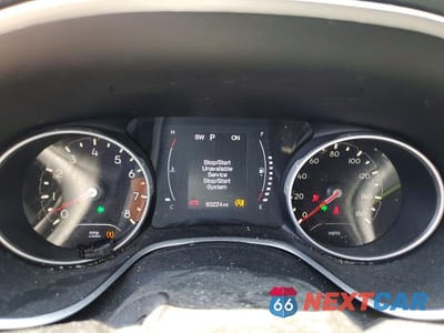 Zdjęcie 9 z 12 samochodu: 2020 JEEP COMPASS LATITUDE VIN:3C4NJDBB5LT149357 - miniatura