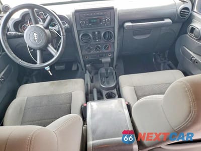 Zdjęcie 8 z 13 samochodu: 2010 JEEP WRANGLER UNLIMITED SPORT VIN:1J4BA3H10AL197721 - miniatura