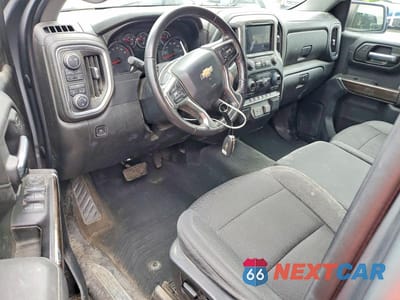 Zdjęcie 8 z 12 samochodu: 2021 CHEVROLET SILVERADO K1500 LT VIN:1GCPYJEK4MZ337005 - miniatura