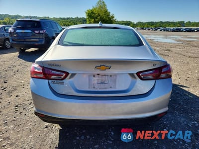 Zdjęcie 6 z 12 samochodu: 2019 CHEVROLET MALIBU LT VIN:1G1ZD5ST0KF197972 - miniatura