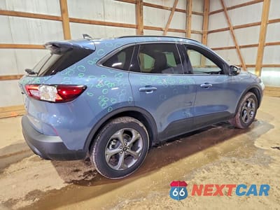 Trzecie zdjęcie samochodu z tyłu: 2025 FORD ESCAPE ST LINE VIN:1FMCU9MN9SUB48022 - miniatura