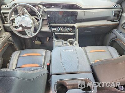 Zdjęcie 8 z 13 samochodu: 2024 GMC SIERRA K2500 AT4 VIN:1GT49PEY9RF152321 - miniatura