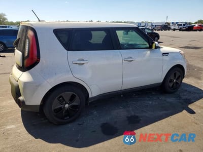 Trzecie zdjęcie samochodu z tyłu: 2016 KIA SOUL BASE VIN:KNDJN2A29G7362217 - miniatura