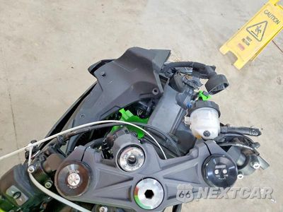 Zdjęcie 7 z 10 samochodu: 2024 KAWASAKI ZX636 K VIN:JKBZXJK14RA000594 - miniatura
