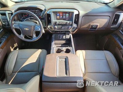 Zdjęcie 8 z 13 samochodu: 2018 CHEVROLET SILVERADO C1500 LT VIN:3GCPCREC1JG224811 - miniatura