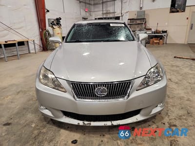 Piąte zdjęcie samochodu w środku: 2009 LEXUS IS 250 VIN:JTHCK262795032471 - miniatura