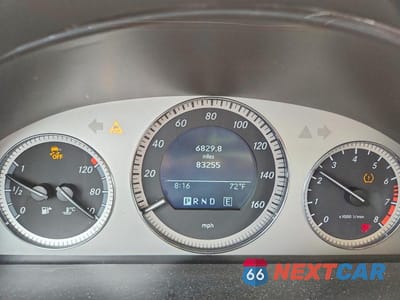 Zdjęcie 9 z 13 samochodu: 2012 MERCEDES-BENZ GLK 350 4MATIC VIN:WDCGG8HB1CF884265 - miniatura