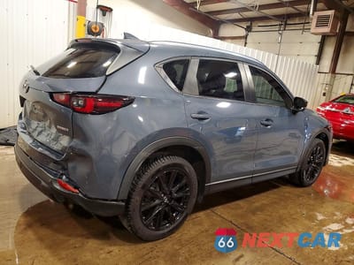 Trzecie zdjęcie samochodu z tyłu: 2022 MAZDA CX-5 PREFERRED VIN:JM3KFBCM6N0525886 - miniatura