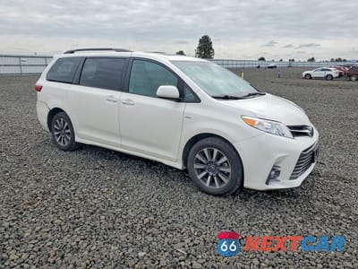 Czwarte zdjęcie samochodu z boku: 2019 TOYOTA SIENNA XLE 7-PASSENGER VIN:5TDDZ3DC9KS216040 - miniatura