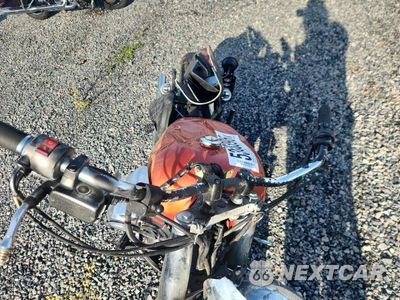 Piąte zdjęcie samochodu w środku: 2003 HONDA VT750 CDD VIN:JH2RC44F33M100411 - miniatura