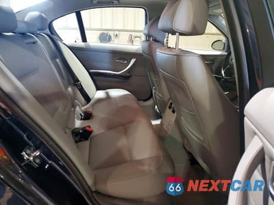 Zdjęcie 10 z 12 samochodu: 2006 BMW 325 XI VIN:WBAVD13506KV13931 - miniatura
