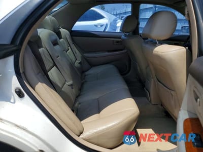 Zdjęcie 10 z 12 samochodu: 2000 LEXUS ES 300 VIN:JT8BF28G4Y5092196 - miniatura