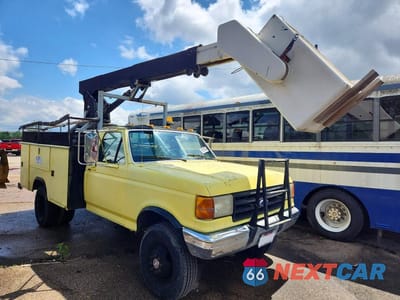 Czwarte zdjęcie samochodu z boku: 1990 FORD F350 VIN:1FDKF38G8LNA64882 - miniatura