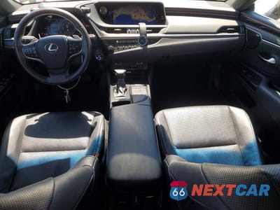 Zdjęcie 8 z 12 samochodu: 2020 LEXUS ES 300H VIN:58AD21B19LU011314 - miniatura