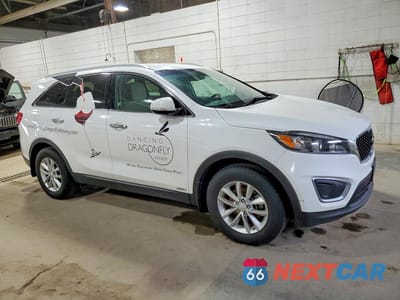 Czwarte zdjęcie samochodu z boku: 2016 KIA SORENTO LX VIN:5XYPGDA35GG047183 - miniatura
