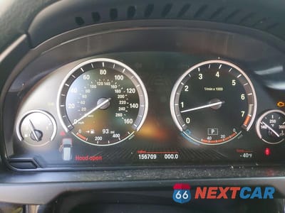 Zdjęcie 9 z 13 samochodu: 2015 BMW X5 XDRIVE35I VIN:5UXKR0C56F0P12302 - miniatura
