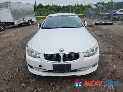 Piąte zdjęcie samochodu w środku: 2012 BMW 328 XI SULEV VIN:WBAKF5C57CE656549 - miniatura