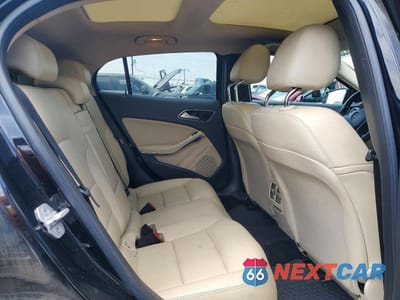 Zdjęcie 11 z 13 samochodu: 2015 MERCEDES-BENZ GLA 250 4MATIC VIN:WDCTG4GBXFJ086650 - miniatura