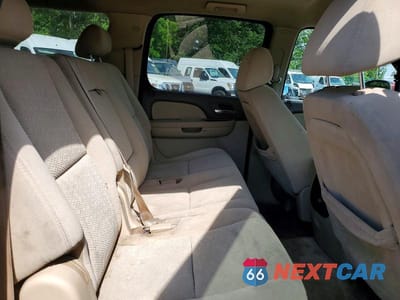 Zdjęcie 11 z 13 samochodu: 2007 GMC YUKON XL K1500 VIN:1GKFK16397J187016 - miniatura