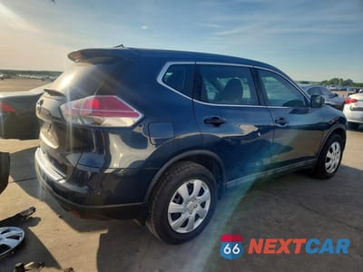 Trzecie zdjęcie samochodu z tyłu: 2016 NISSAN ROGUE S VIN:5N1AT2MT3GC855386 - miniatura