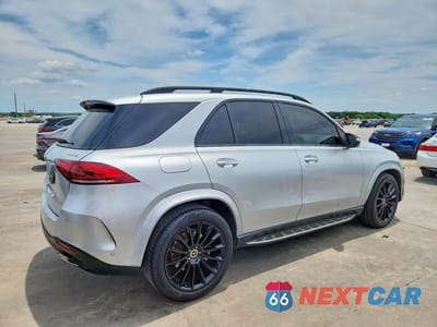 Trzecie zdjęcie samochodu z tyłu: 2020 MERCEDES-BENZ GLE 350 4MATIC VIN:4JGFB4KB2LA069454 - miniatura