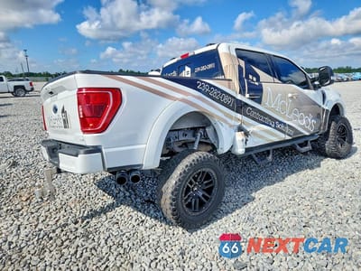 Trzecie zdjęcie samochodu z tyłu: 2022 FORD F150 SUPERCREW VIN:1FTFW1E55NFA20221 - miniatura