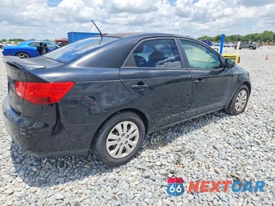Trzecie zdjęcie samochodu z tyłu: 2012 KIA FORTE EX VIN:KNAFU4A24C5488587 - miniatura