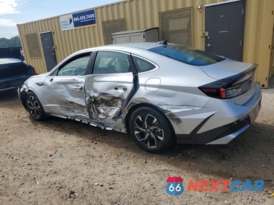 Drugie zdjęcie samochodu z przodu: 2025 HYUNDAI SONATA SEL VIN:KMHL64JA1SA497711 - miniatura