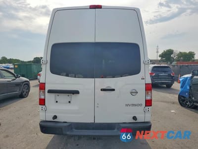 Zdjęcie 6 z 13 samochodu: 2020 NISSAN NV 3500 HD SV VIN:1N6AF0LY6LN808197 - miniatura