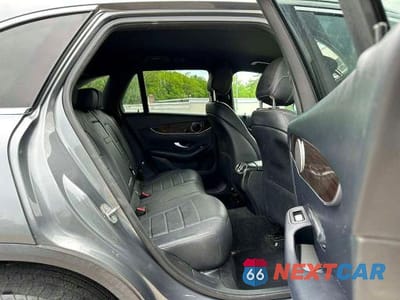 Zdjęcie 6 z 10 samochodu: 2018 MERCEDES-BENZ GLC 350E VIN:WDC0G5EB3JF419357 - miniatura