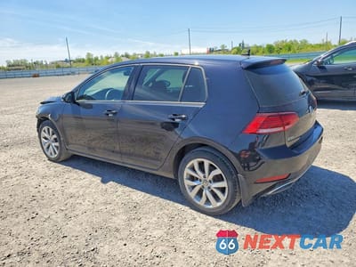 Drugie zdjęcie samochodu z przodu: 2021 VOLKSWAGEN GOLF VIN:3VWW57AU6MM003488 - miniatura