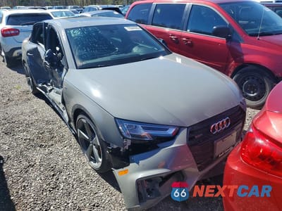 Piąte zdjęcie samochodu w środku: 2018 AUDI A4 PREMIUM PLUS VIN:WAUENAF47JA032606 - miniatura